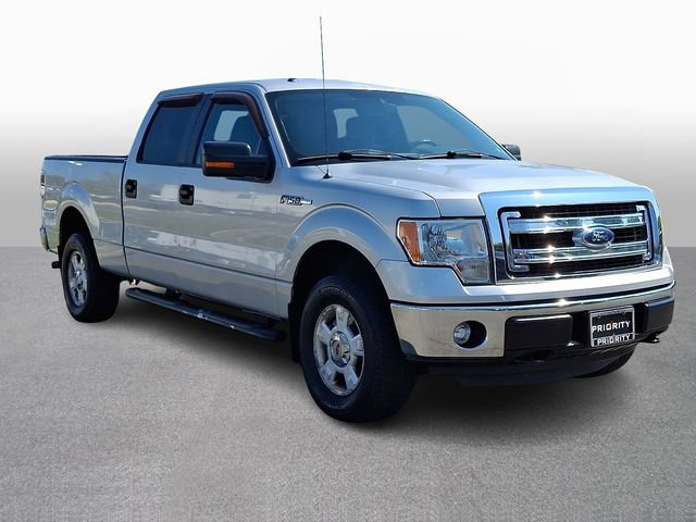 Used 2014 Ford F150 XLT w/ Equipment Group 301A Mid AWD/4WD image 3