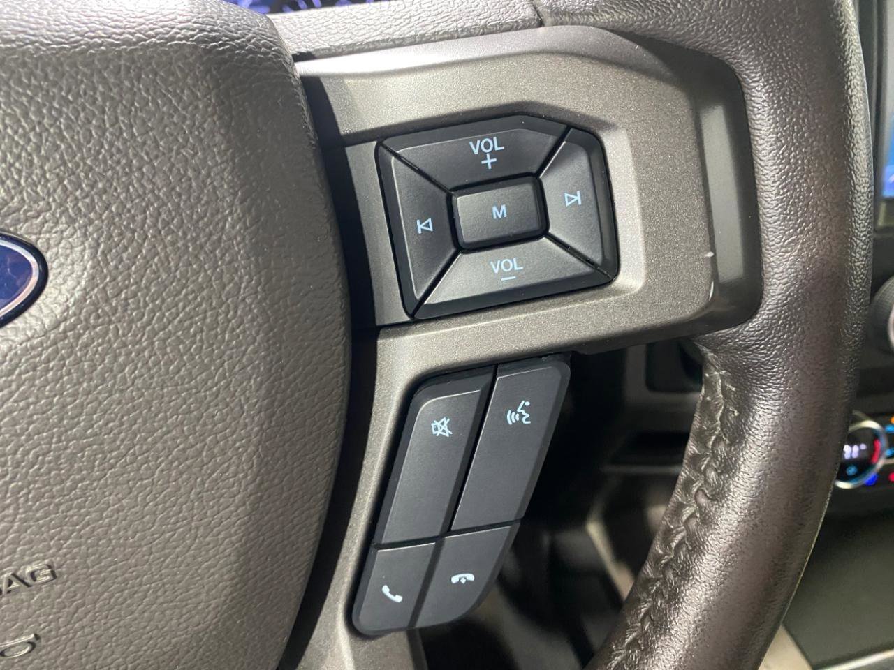 Used 2020 Ford Expedition XLT w/ Equipment Group 202A AWD/4WD image 26