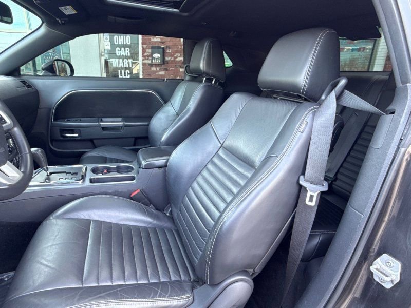 Used 2013 Dodge Challenger R/T image 12
