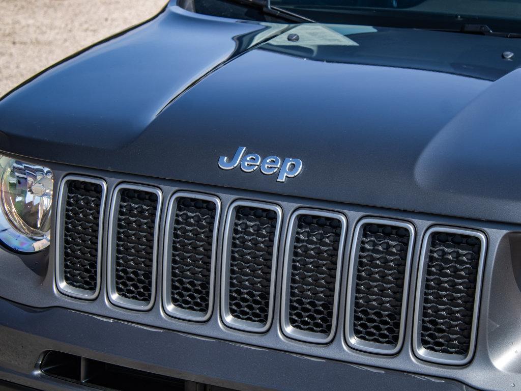 Used 2023 Jeep Renegade Limited AWD/4WD image 10