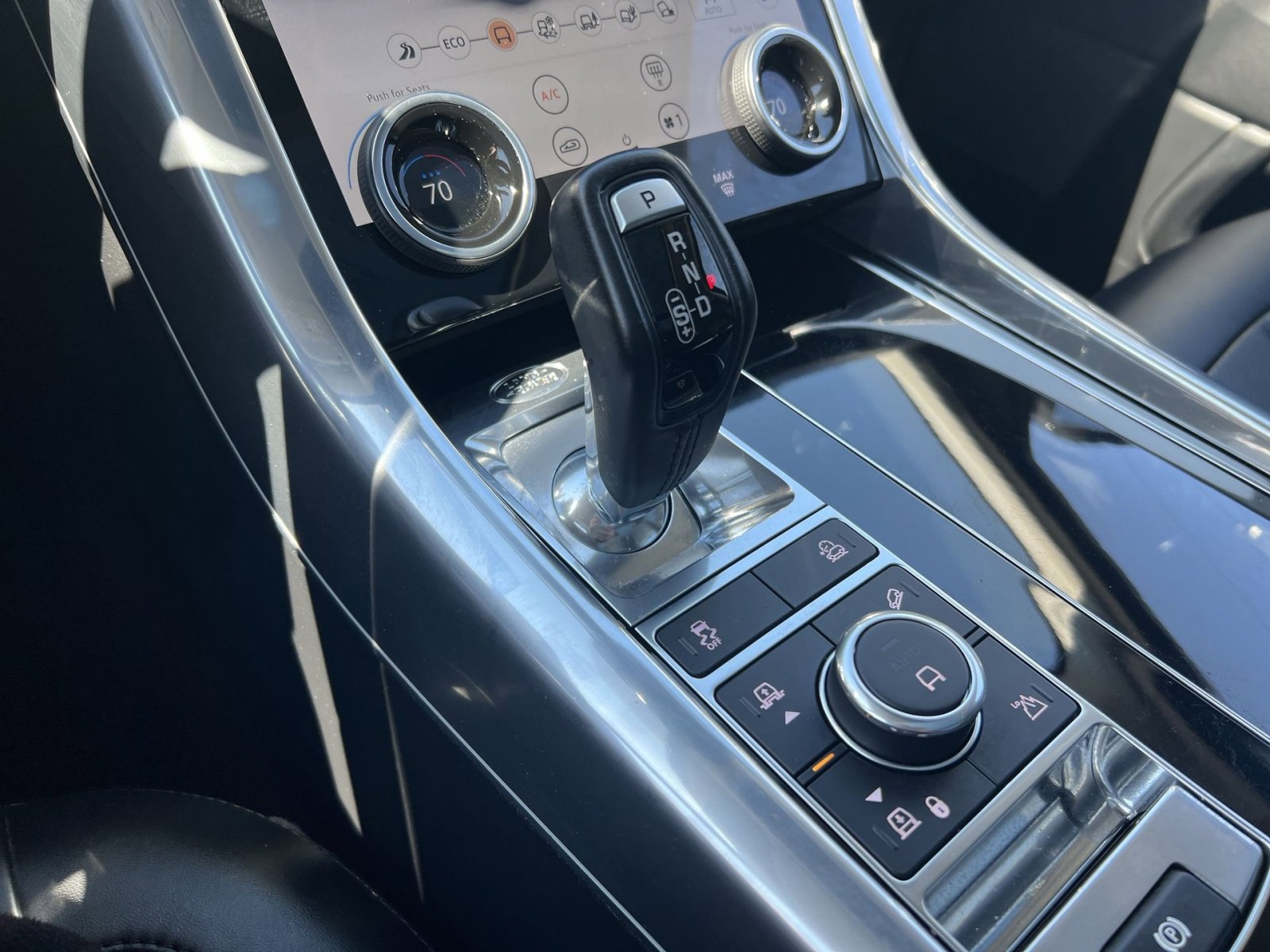 Used 2020 Land Rover Range Rover Sport HSE Dynamic image 30