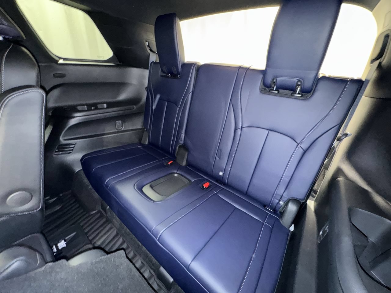 Certified 2026 INFINITI QX60 Sport w/ Dark Cargo Package AWD/4WD image 30