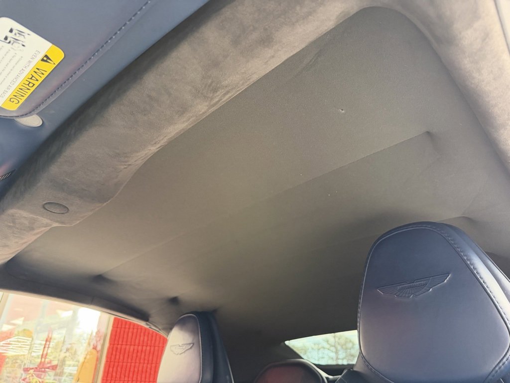 Used 2019 Aston Martin DB11 Volante image 53