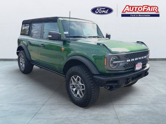 Certified 2025 Ford Bronco Badlands AWD/4WD image 1