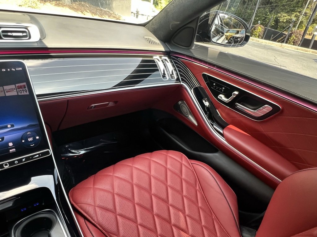 Used 2023 Mercedes-Benz S 580 4MATIC Sedan w/ AMG Line image 36