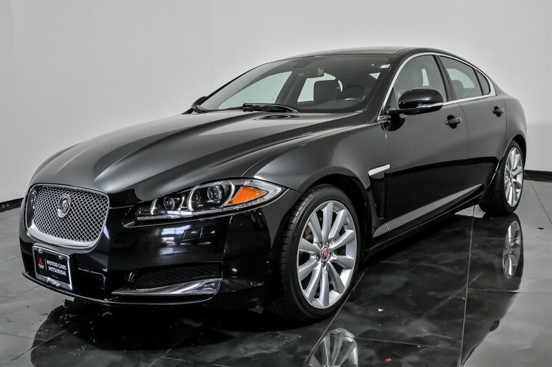 Used 2013 Jaguar XF 3.0 AWD/4WD image 5