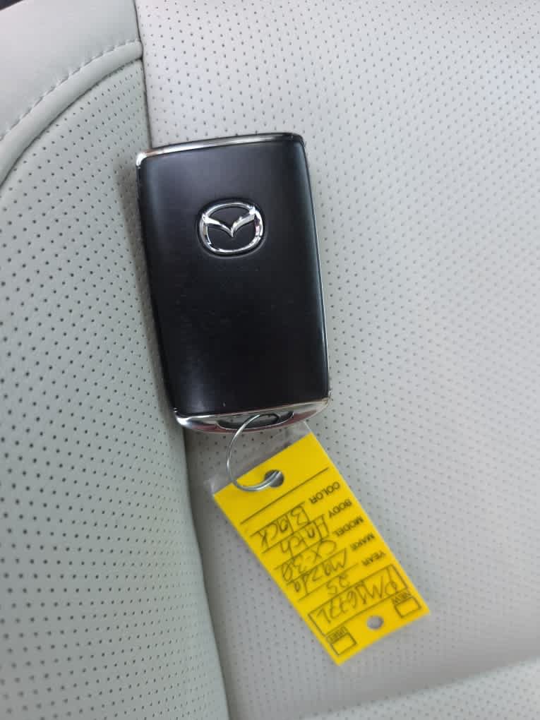 Used 2025 MAZDA CX-30 AWD 2.5 S w/ Premium Package image 32