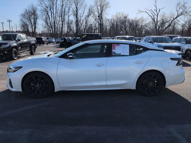 Used 2022 Nissan Maxima SR w/ Sport Mat Group image 7