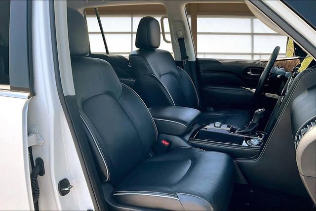 Used 2022 INFINITI QX80 Premium Select w/ Cargo Package image 7