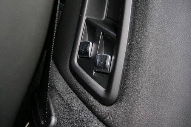 Used 2024 BMW X7 xDrive40i w/ Premium Package image 37
