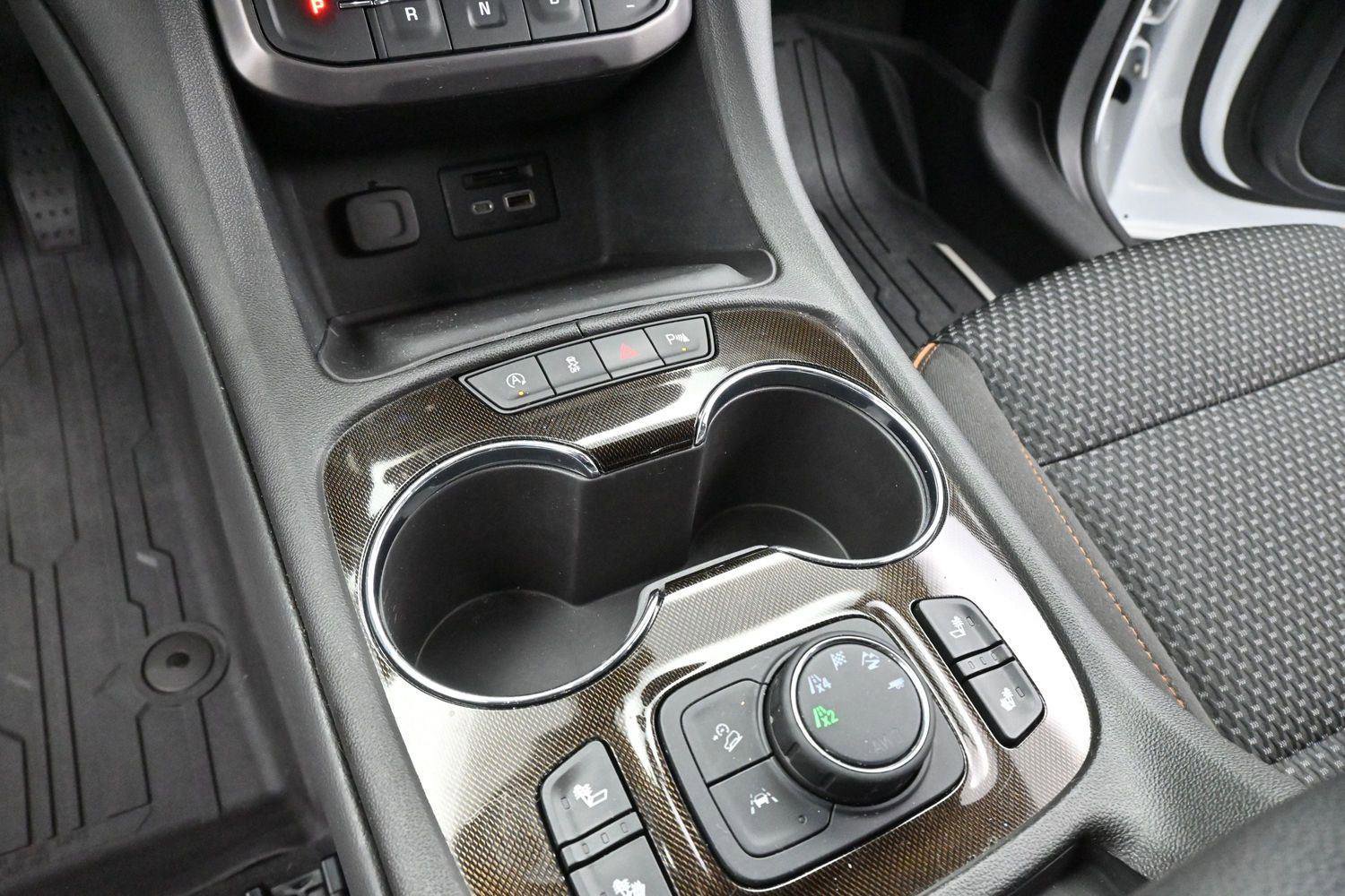 Used 2023 GMC Acadia AT4 w/ Trailering Package AWD/4WD image 19