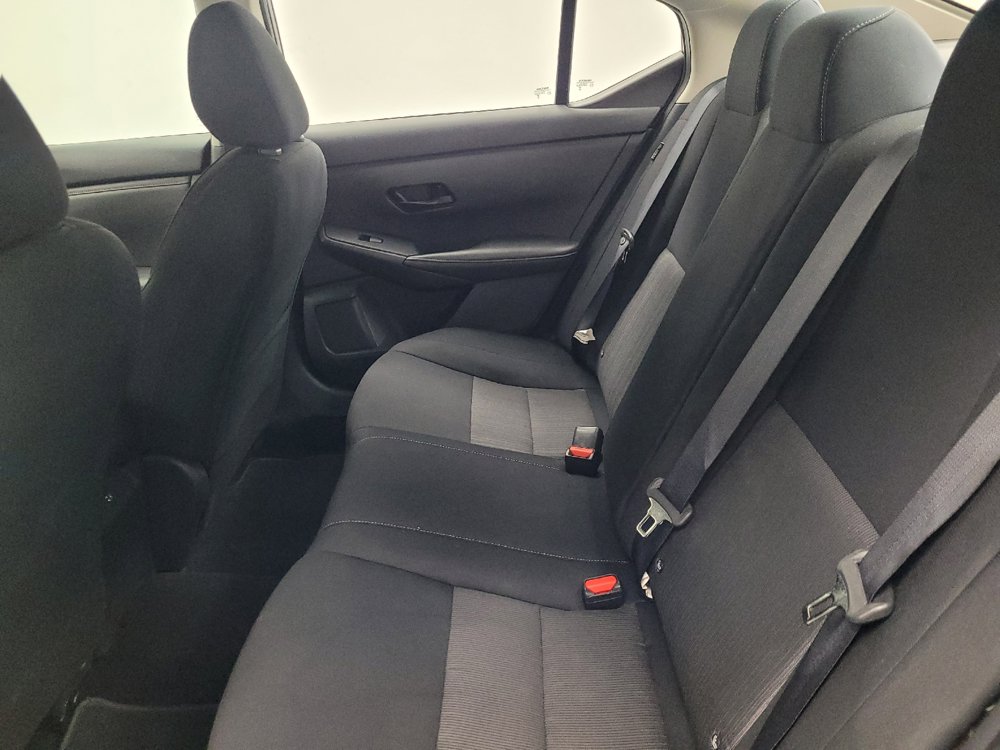 Used 2024 Nissan Sentra SV FWD image 18
