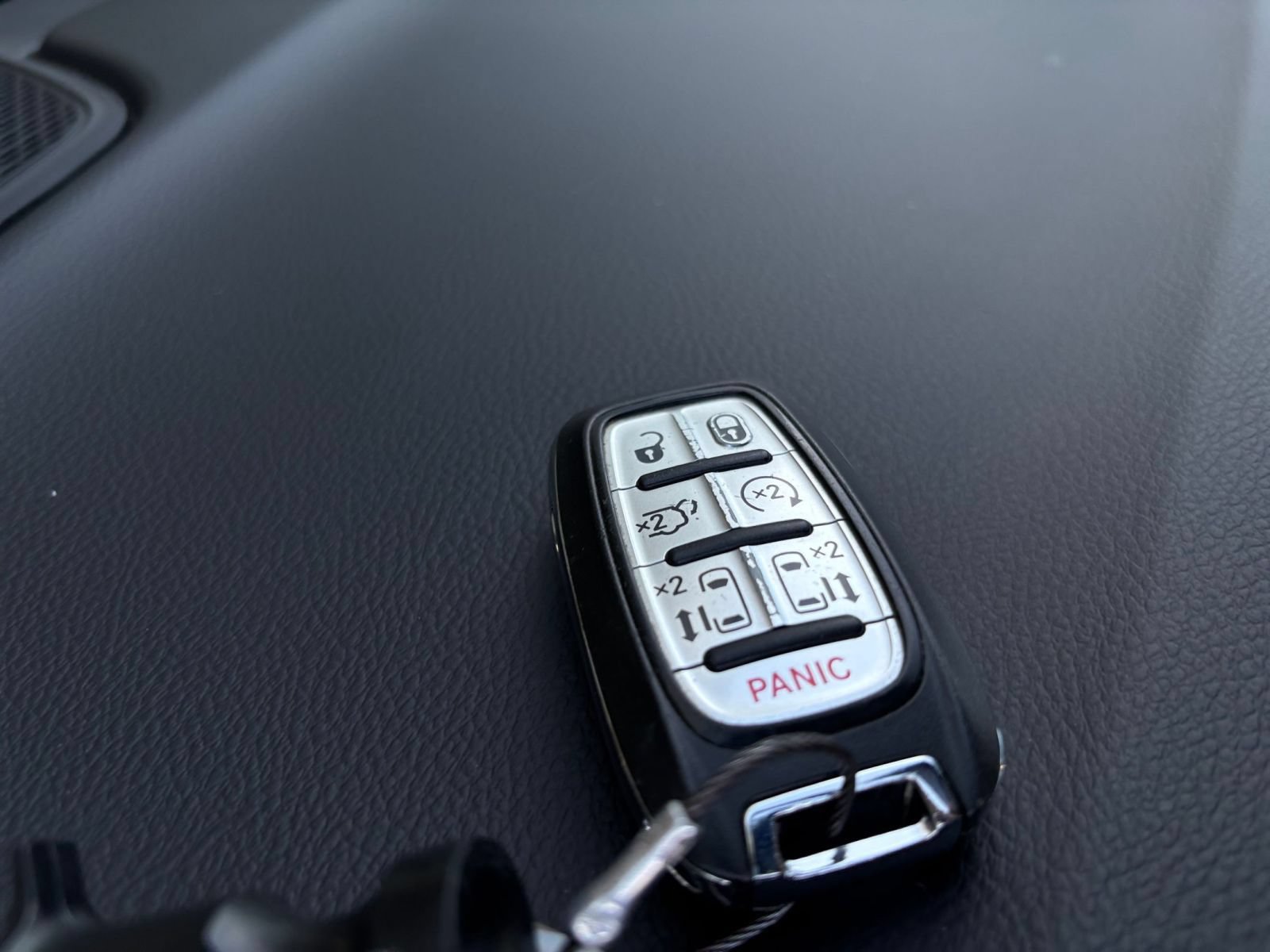 Used 2023 Chrysler Voyager LX FWD image 20