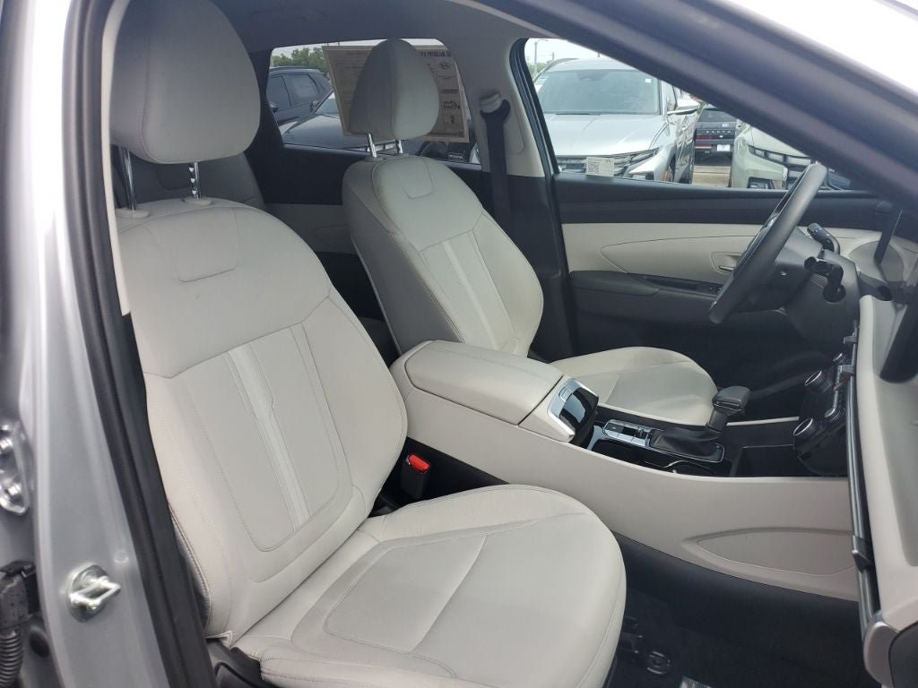 Used 2025 Hyundai Tucson SEL AWD/4WD image 42