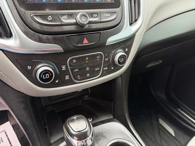 Used 2019 Chevrolet Equinox Premier w/ Premier True North Edition AWD/4WD image 24