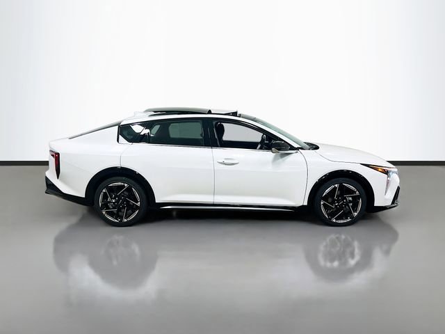 New 2025 Kia K4 GT-Line w/ GT-Line Sunroof Package image 8