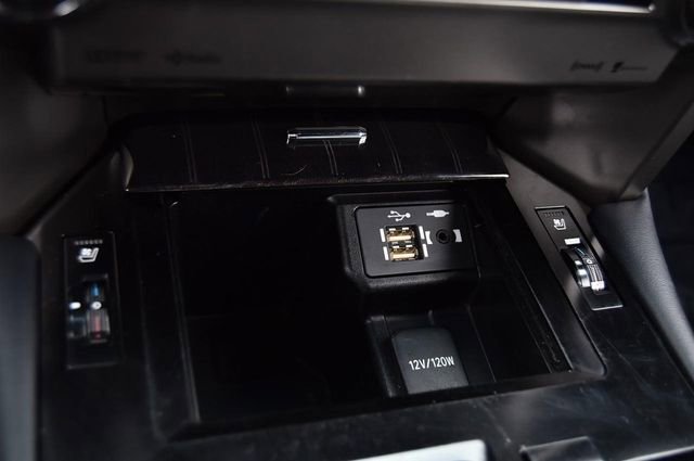 Used 2021 Lexus GX 460 Premium w/ Premium Package image 17