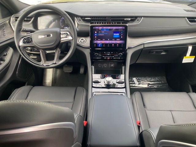 New 2025 Jeep Grand Cherokee Overland w/ Adv Protech Group III image 37