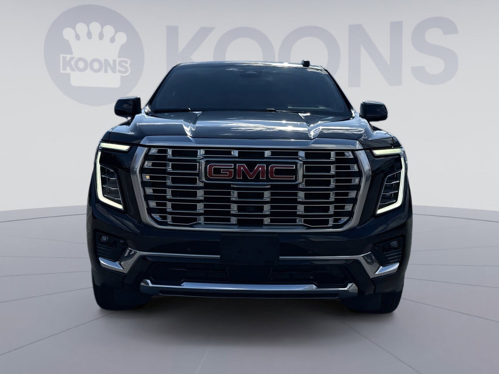 Used 2025 GMC Yukon XL Denali image 11