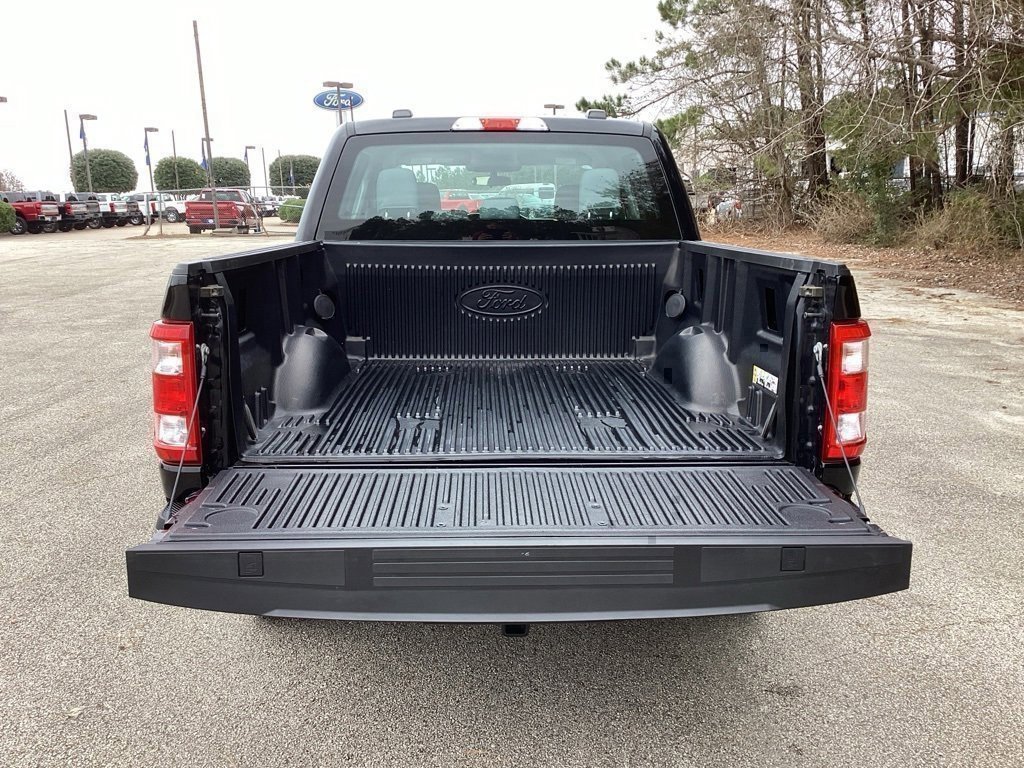 Used 2023 Ford F150 XL w/ XL Chrome Appearance Package image 9
