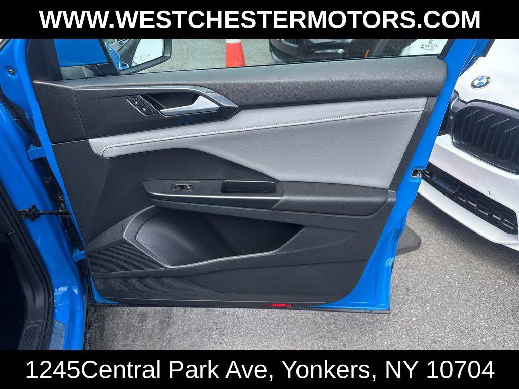 Used 2023 Volkswagen Taos SEL AWD/4WD image 13