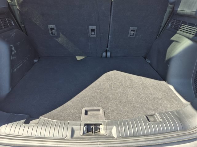 Used 2025 Ford Escape SE w/ Class II Trailer Tow Package FWD image 23