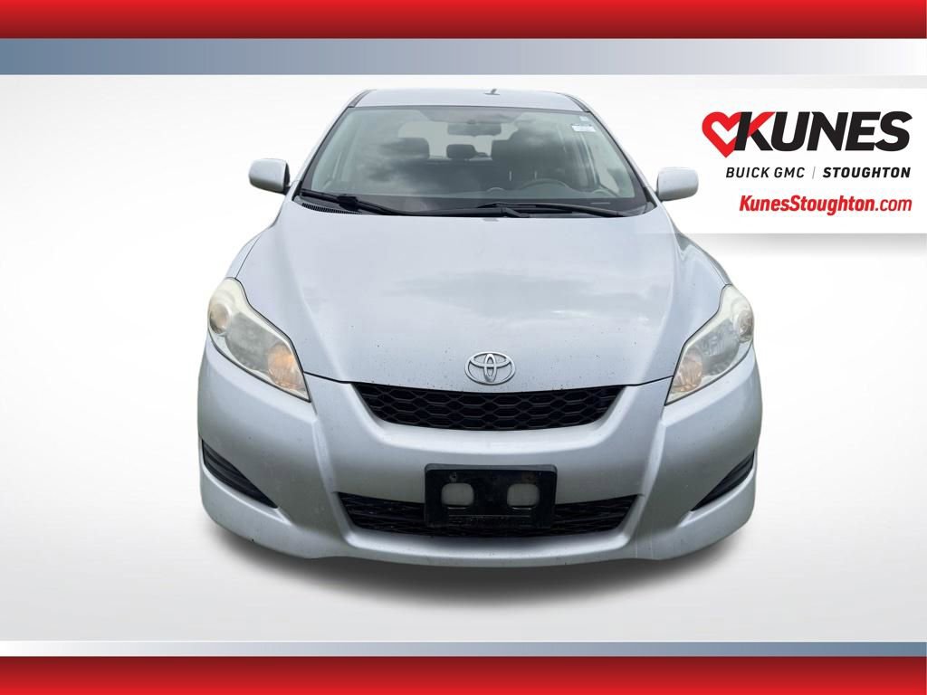 Used 2013 Toyota Matrix L FWD image 3