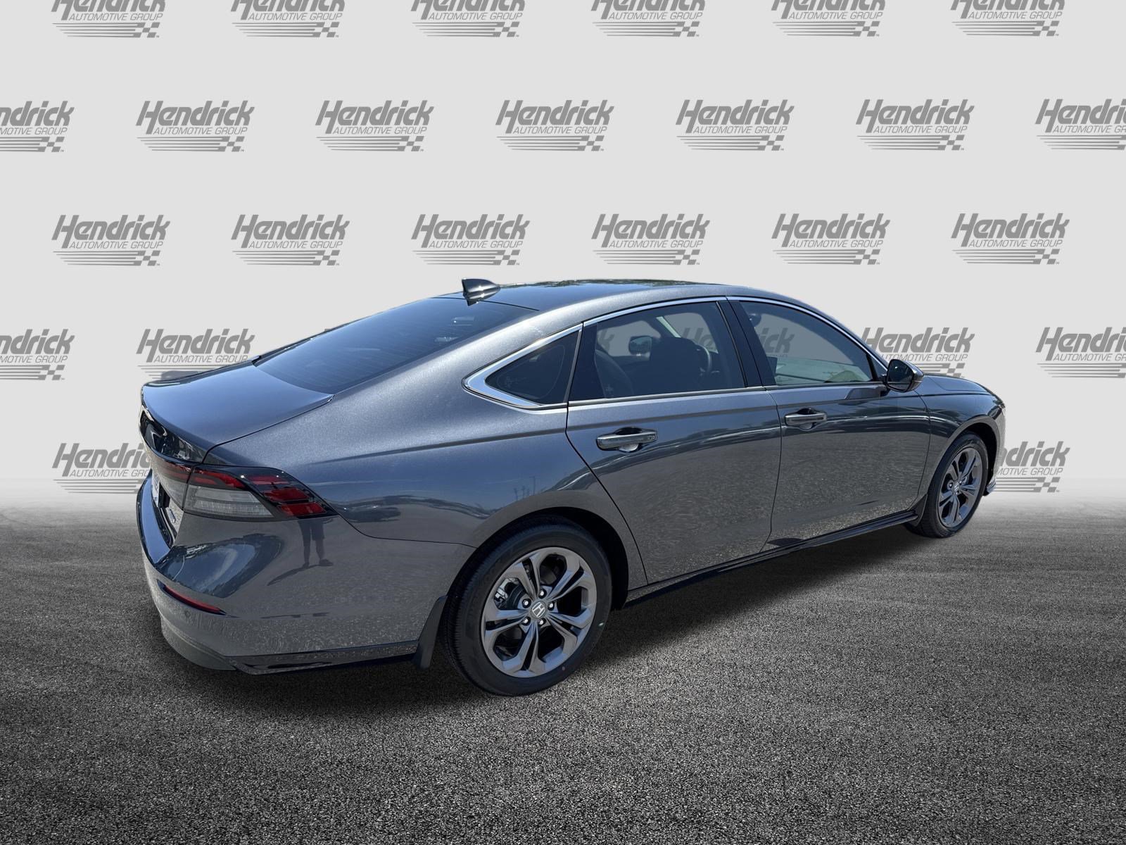 Certified 2025 Honda Accord EX-L image 11