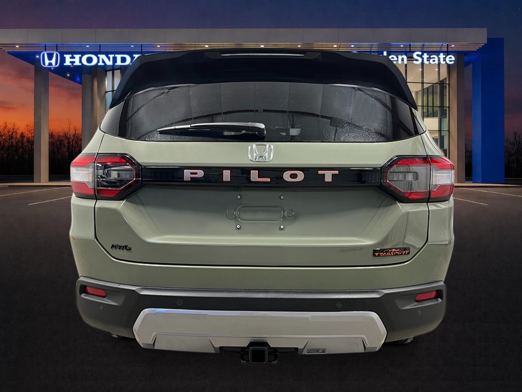 New 2026 Honda Pilot TrailSport image 4