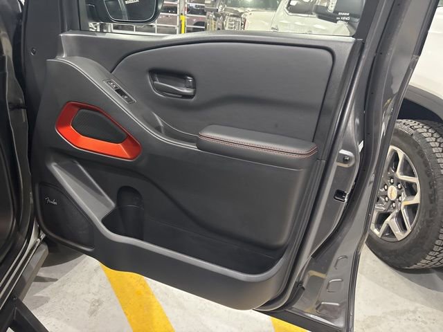 Used 2026 Nissan Frontier PRO-4X w/ Pro Premium Package image 32