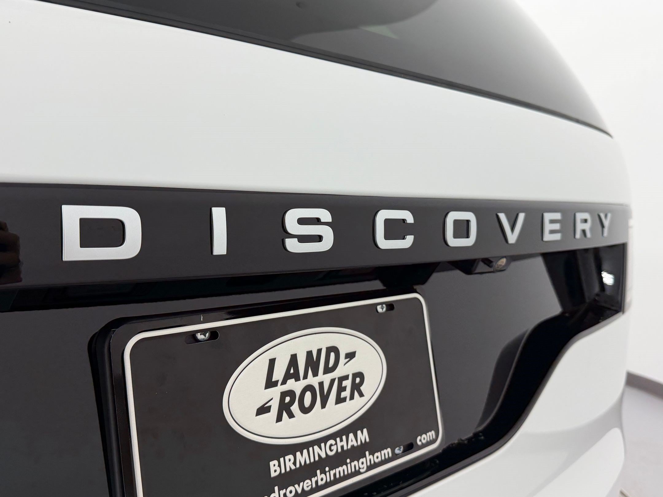 New 2026 Land Rover Discovery Limited Edition AWD/4WD image 31