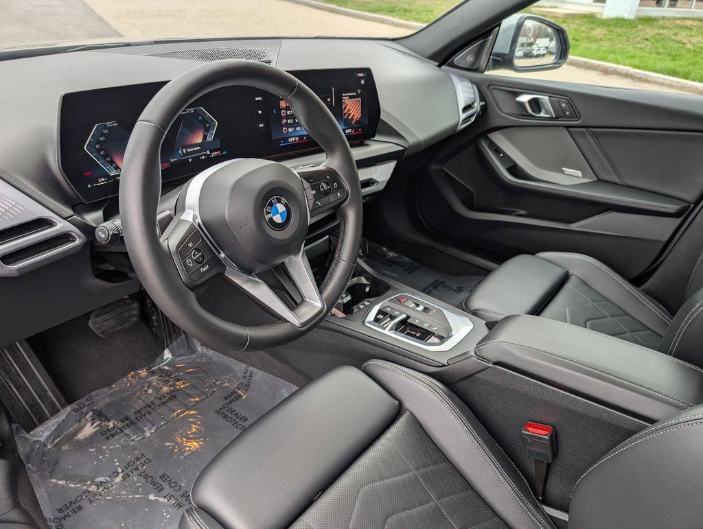Used 2025 BMW 228i xDrive AWD/4WD image 18