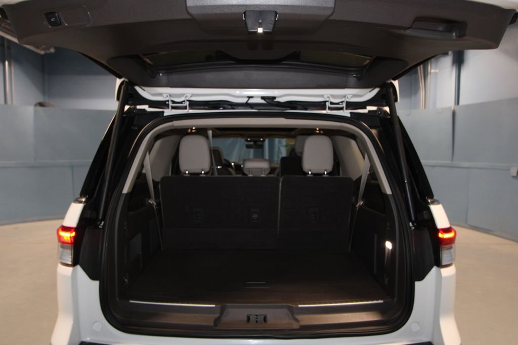 Used 2024 Lincoln Navigator L Reserve image 47