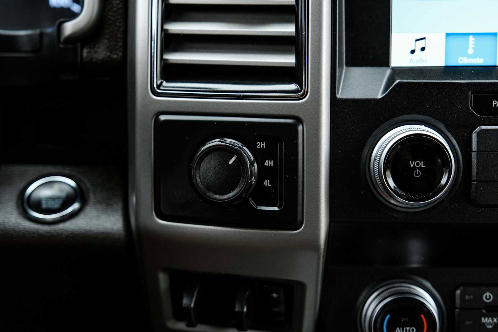 Used 2019 Ford F450 King Ranch w/ King Ranch Ultimate Package image 33