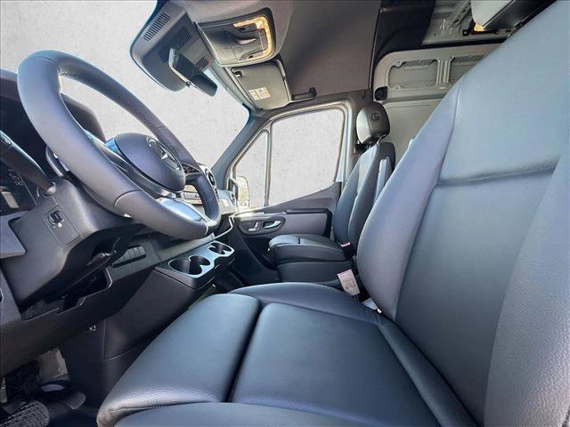 New 2026 Mercedes-Benz Sprinter 2500 video 4