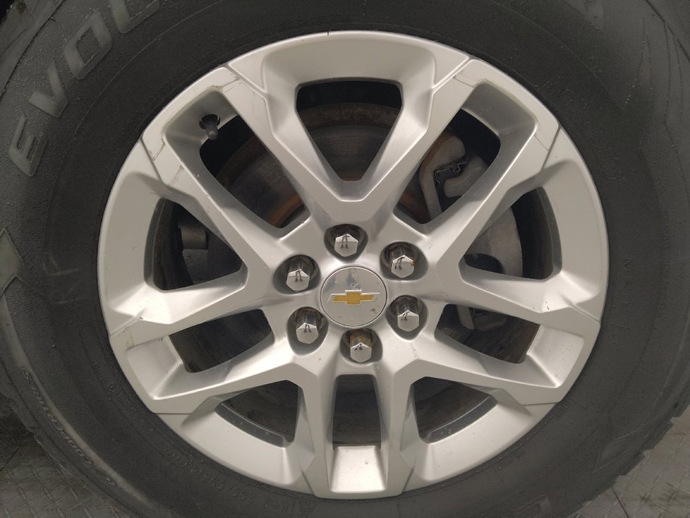 Used 2019 Chevrolet Traverse LT w/ LPO, Floor Liner Package AWD/4WD image 31