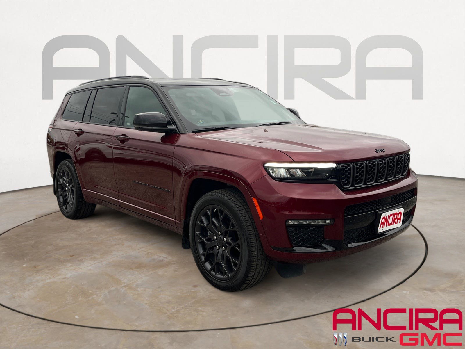 Used 2024 Jeep Grand Cherokee L Summit w/ Advanced Protech Group IV image 1