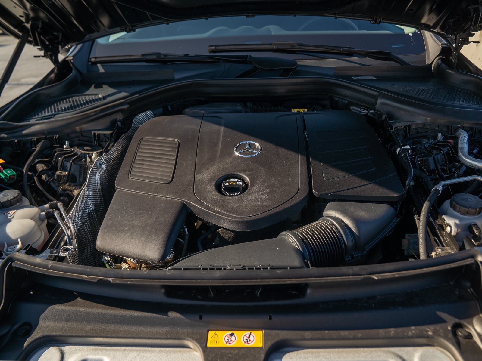 Certified 2025 Mercedes-Benz GLC 350e 4MATIC image 30