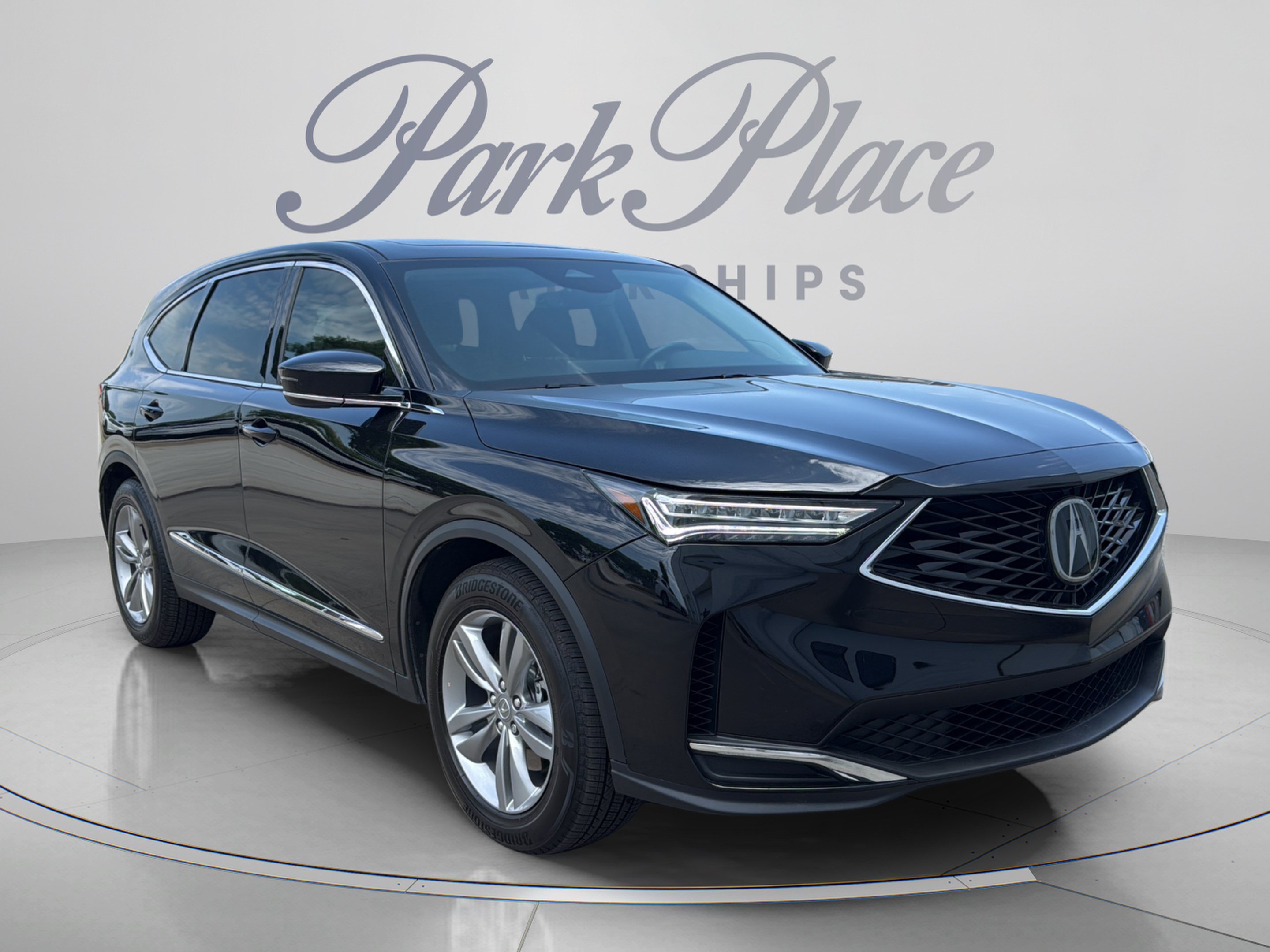 Used 2026 Acura MDX SH-AWD image 8