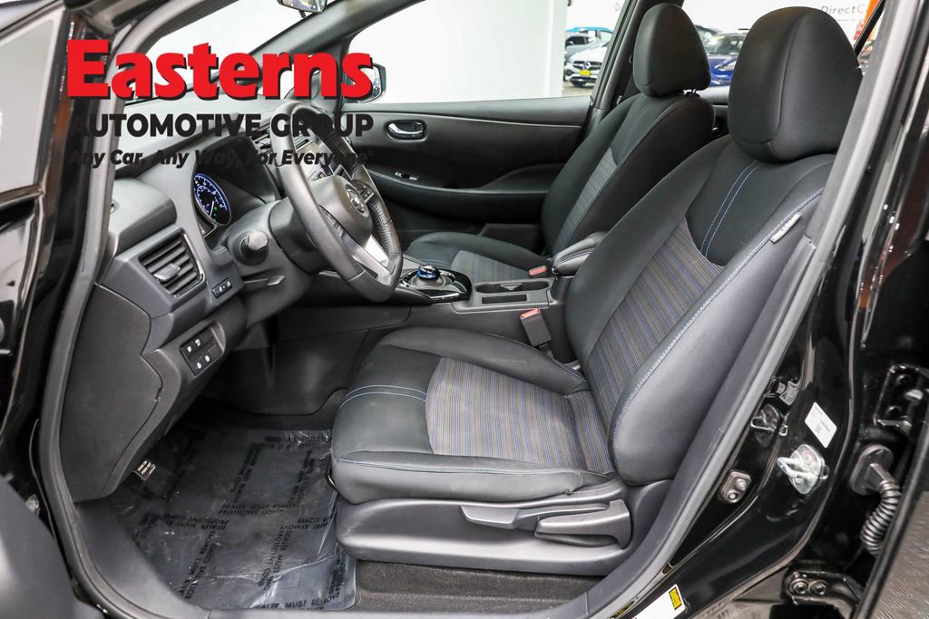 Used 2020 Nissan Leaf SV w/ SV All Weather Package image 14