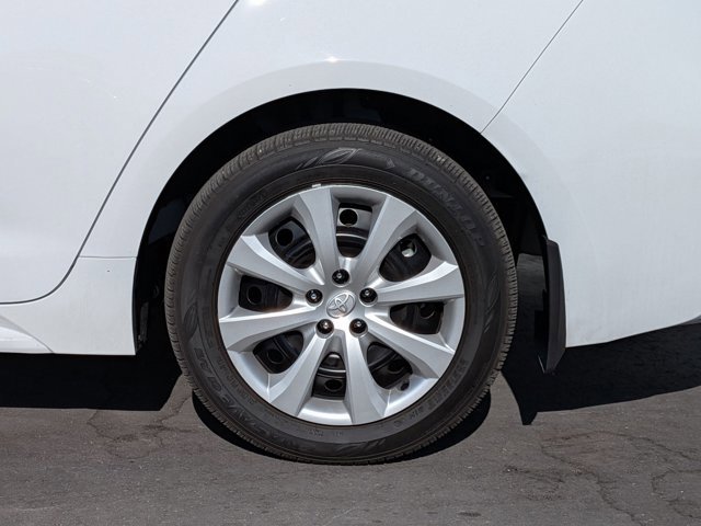 Used 2025 Toyota Corolla LE FWD image 3