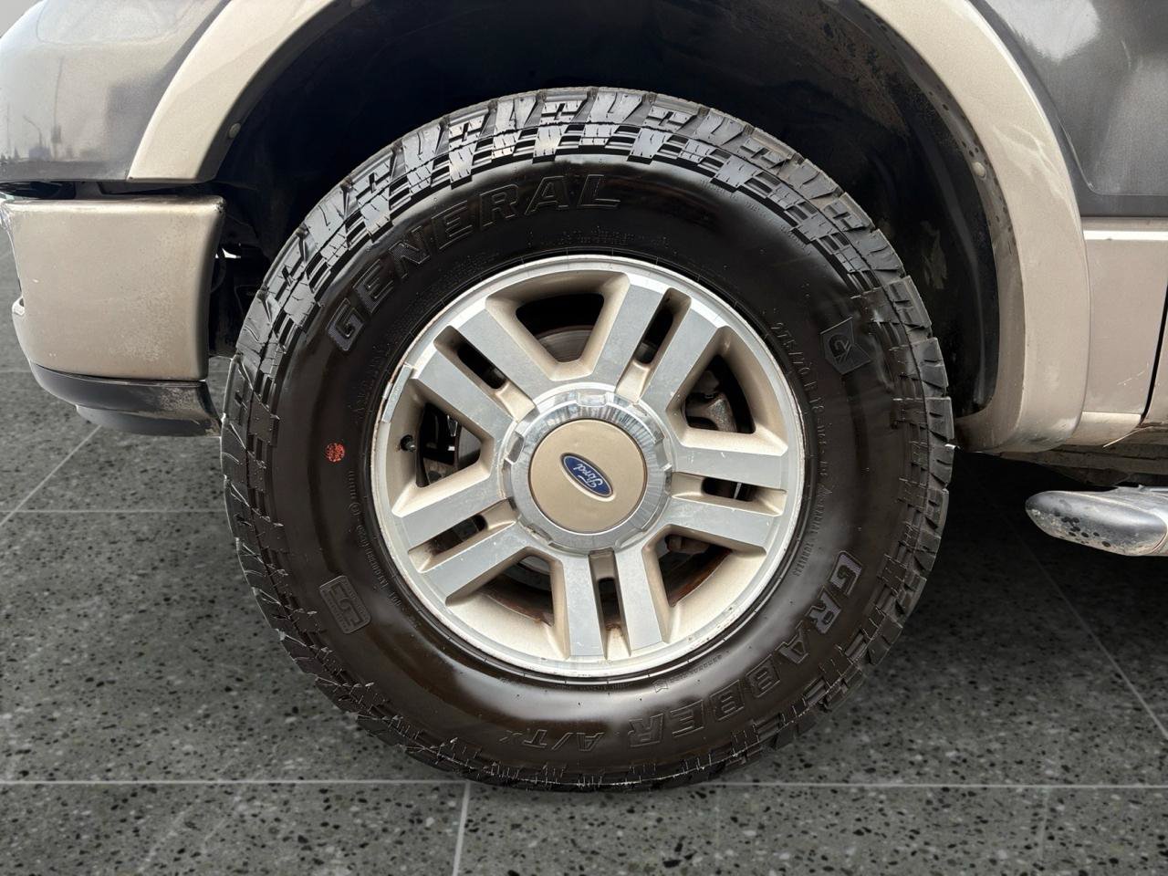 Used 2005 Ford F150 Lariat AWD/4WD image 34