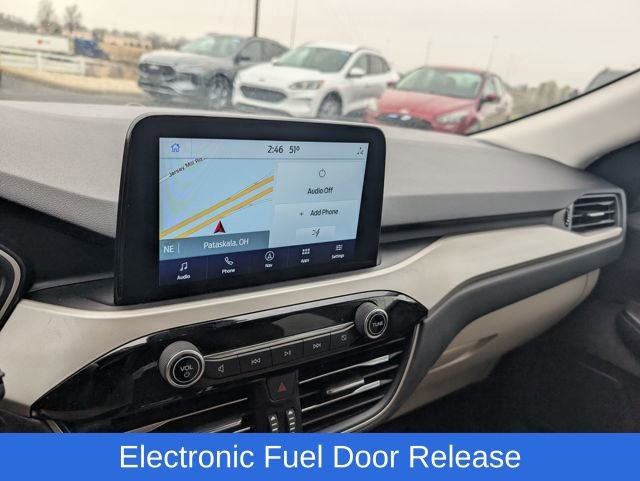 Used 2021 Ford Escape SE w/ SE Sport Appearance Package image 19