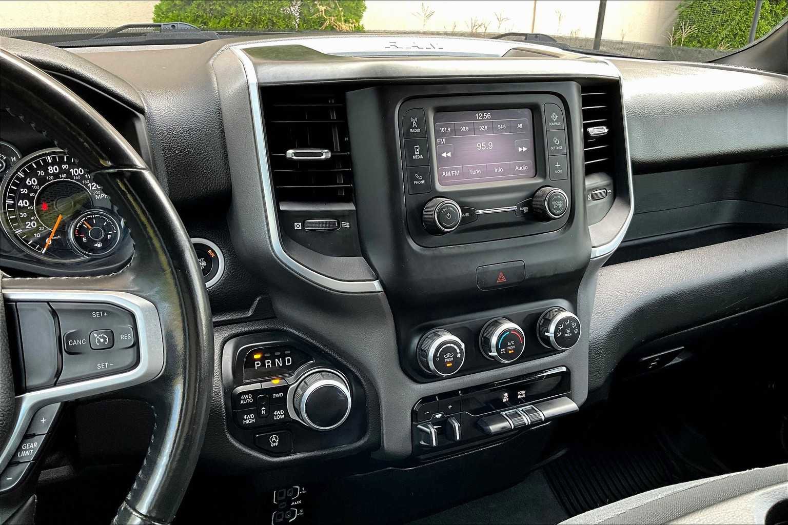 Used 2021 RAM 1500 Big Horn image 11