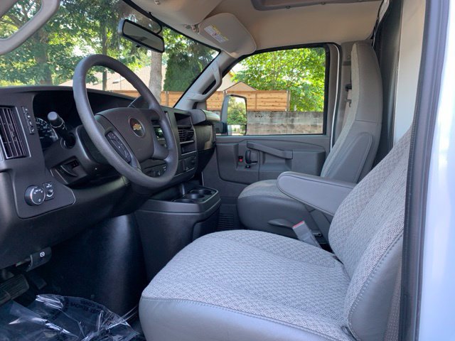 Used 2024 Chevrolet Express 3500 w/ Power Convenience Package RWD image 10