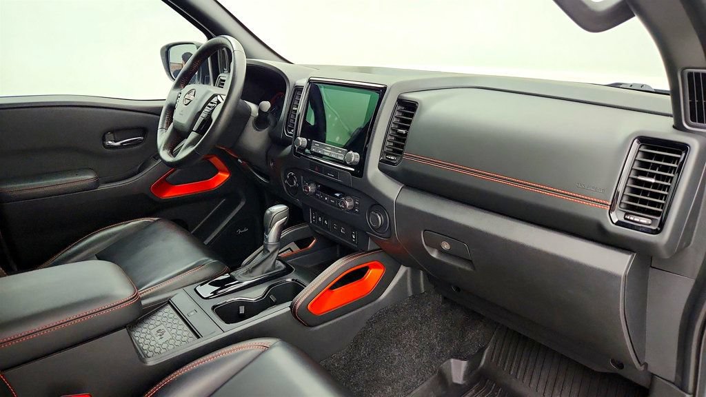 Used 2023 Nissan Frontier PRO-4X w/ Pro-4X Premium Package AWD/4WD image 24