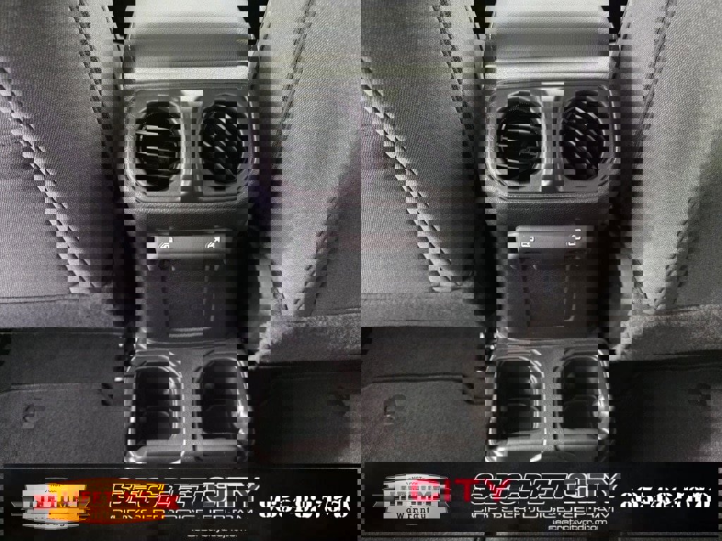 New 2025 Jeep Gladiator Sport image 27