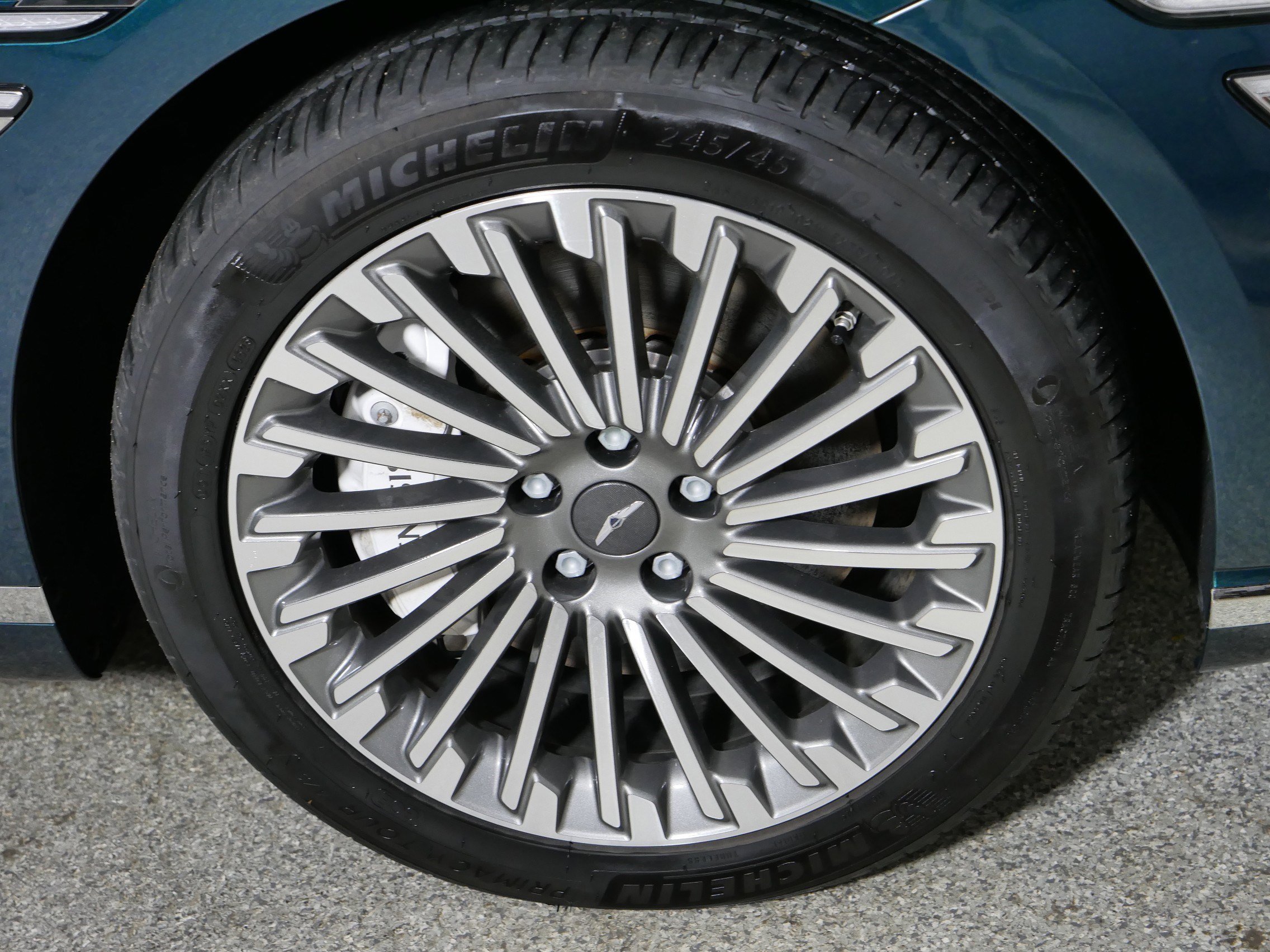 Used 2024 Genesis G80 AWD/4WD image 15