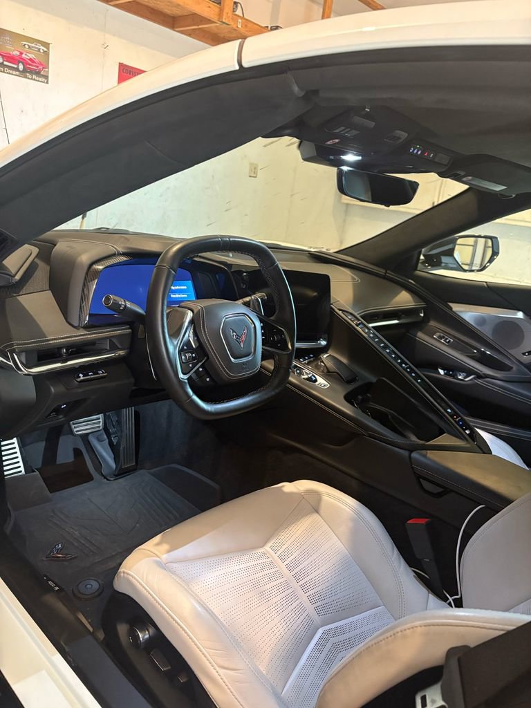 Used 2020 Chevrolet Corvette Stingray Premium Conv w/ 3LT Preferred Equipment Group image 6