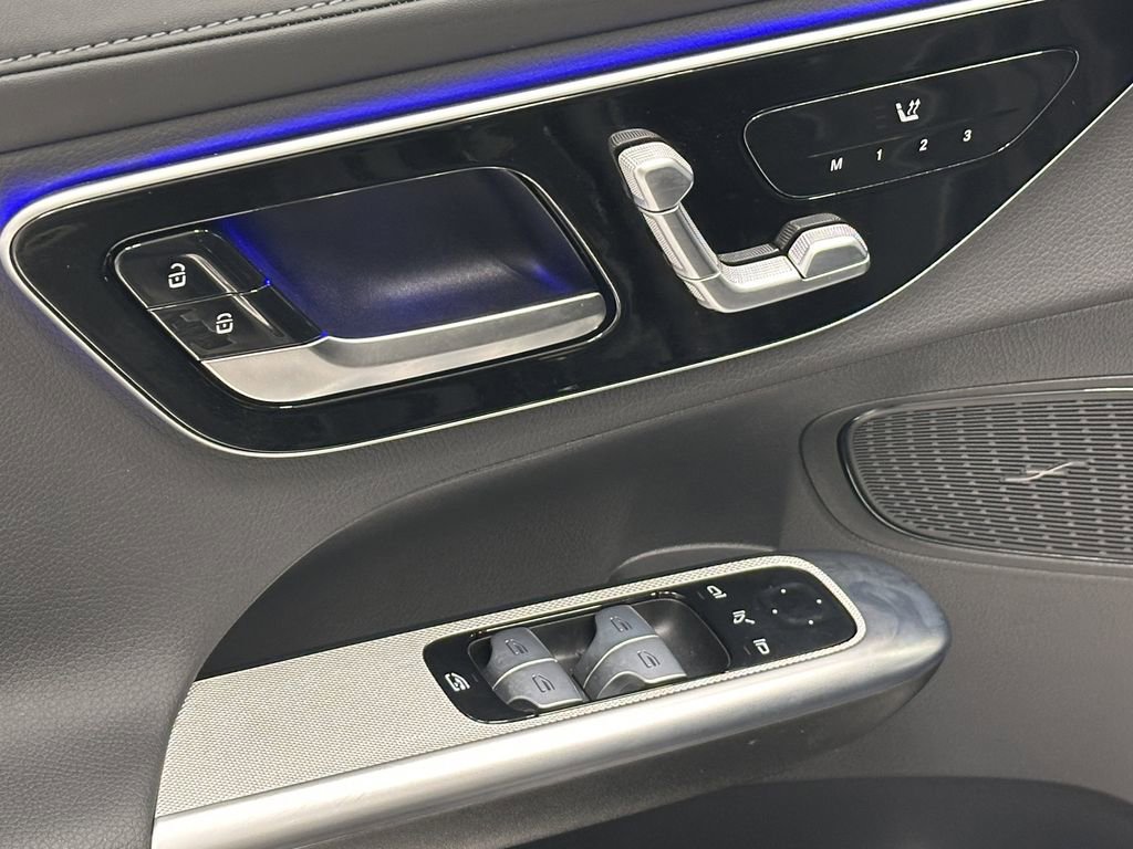 Certified 2024 Mercedes-Benz GLC 300 4MATIC image 11